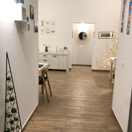 בית הארחה Pietre Del Mare צ'יביטאנובה מארקה