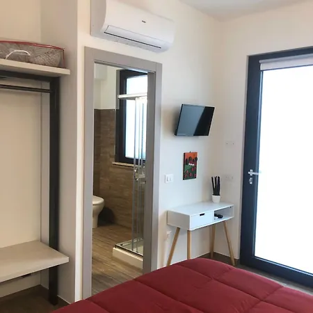 Гостевой дом Pietre Del Mare 3*